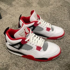 fire red 4s size 10.5